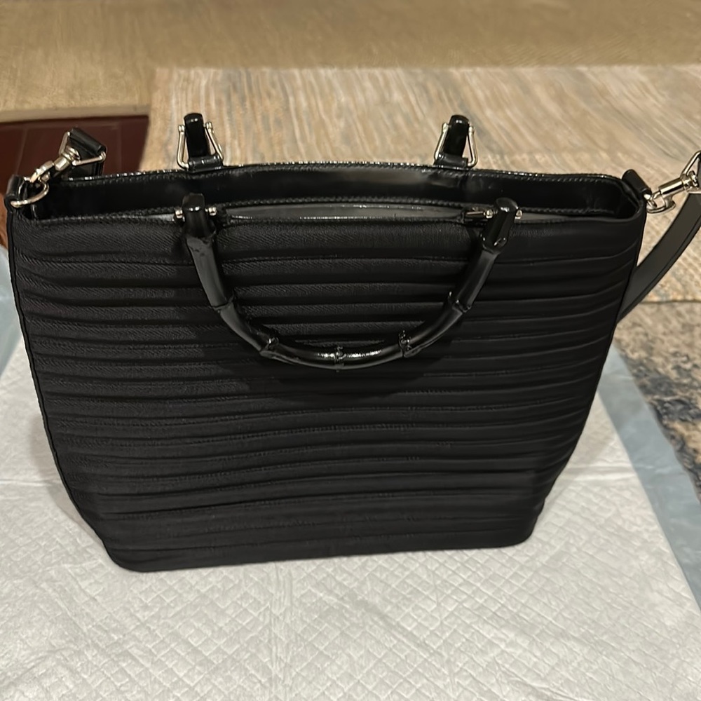 women tote